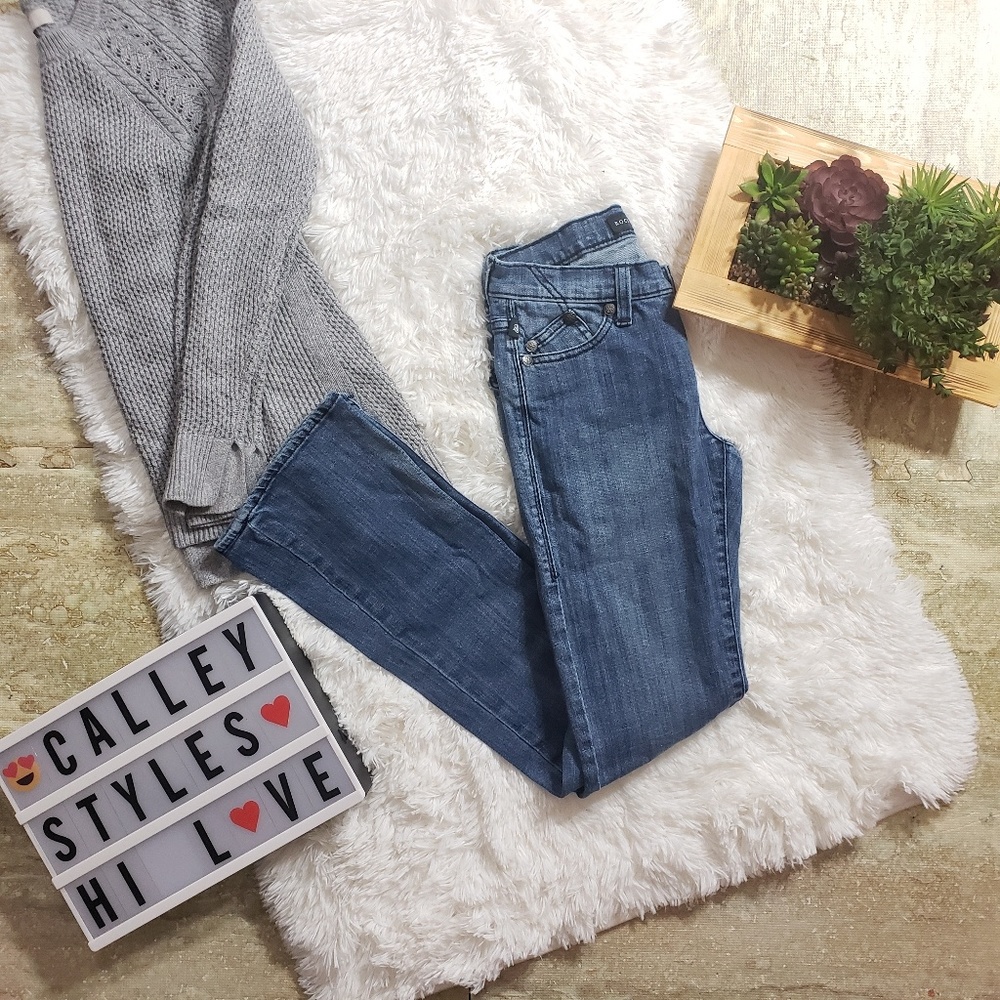 Rock & Republic Straight Leg Jeans Size 2 A2